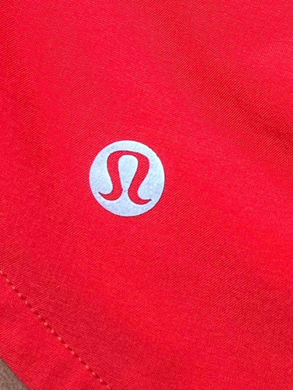 Lululemon Speed Up High Rise Shorts 4" In Carnation Red Size 6 Tall - Picture 3 of 8